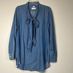 Ann Taylor Loft The Softened Chambray Blue Tie-front Long Sleeve Shirt Size S